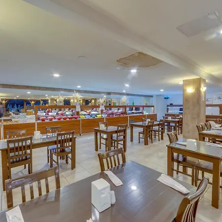 Hotel Fora 4*